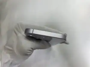 au Certified iPhone 14 清掃後チェック3