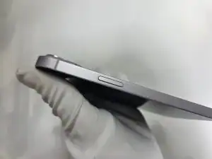 au Certified iPhone 14 清掃後チェック6