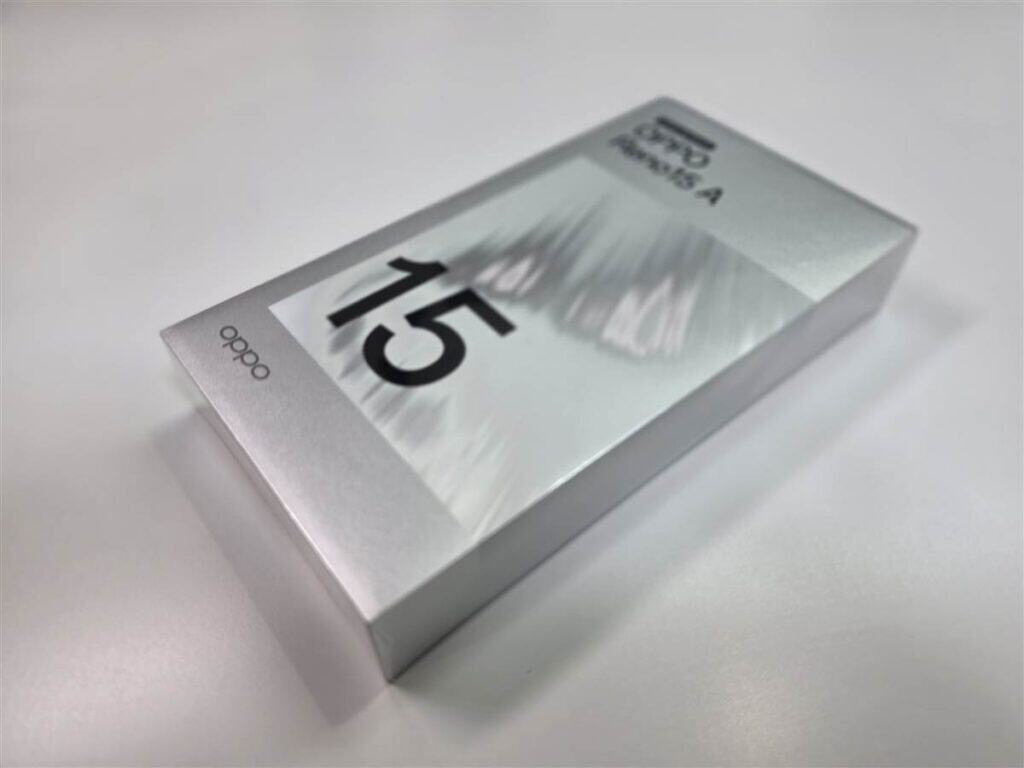 OPPO Reno15 Aパッケージ写真